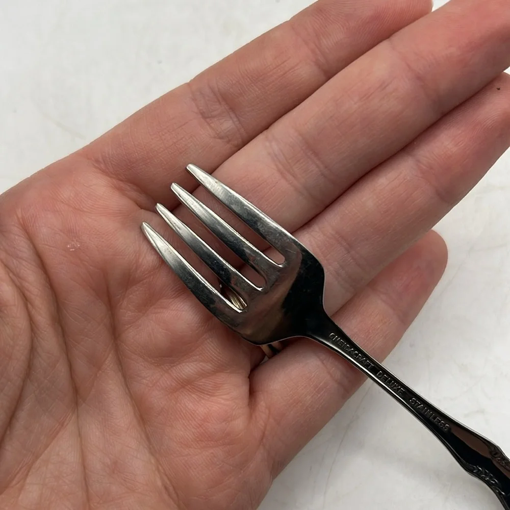 Oneida Craft Deluxe Lot Of 3 Silverware Fork Spoon Stainless